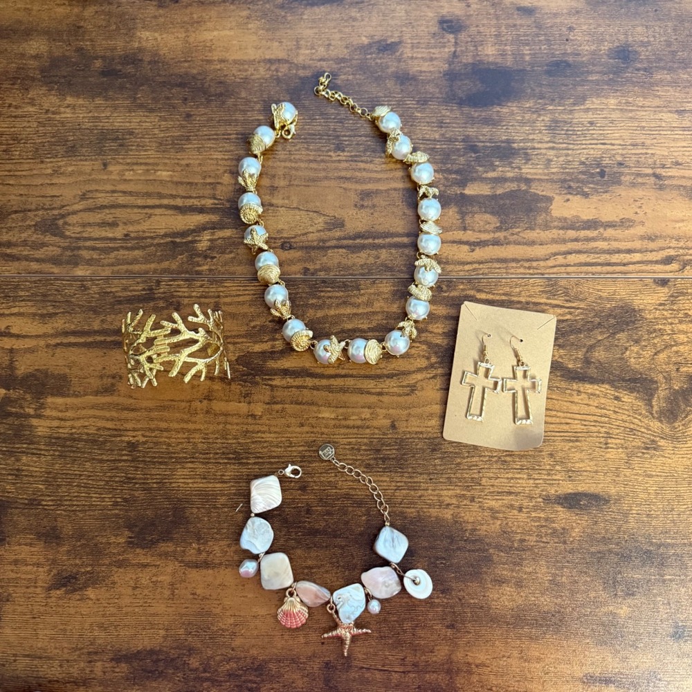 Women Gold Coastal Jewelry Set Faux Pearl Shell Necklace Bracelet Cuff Earrings